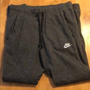 GREY NIKE SWEATPANTS/JOGGERS NWOT, WORN 4x